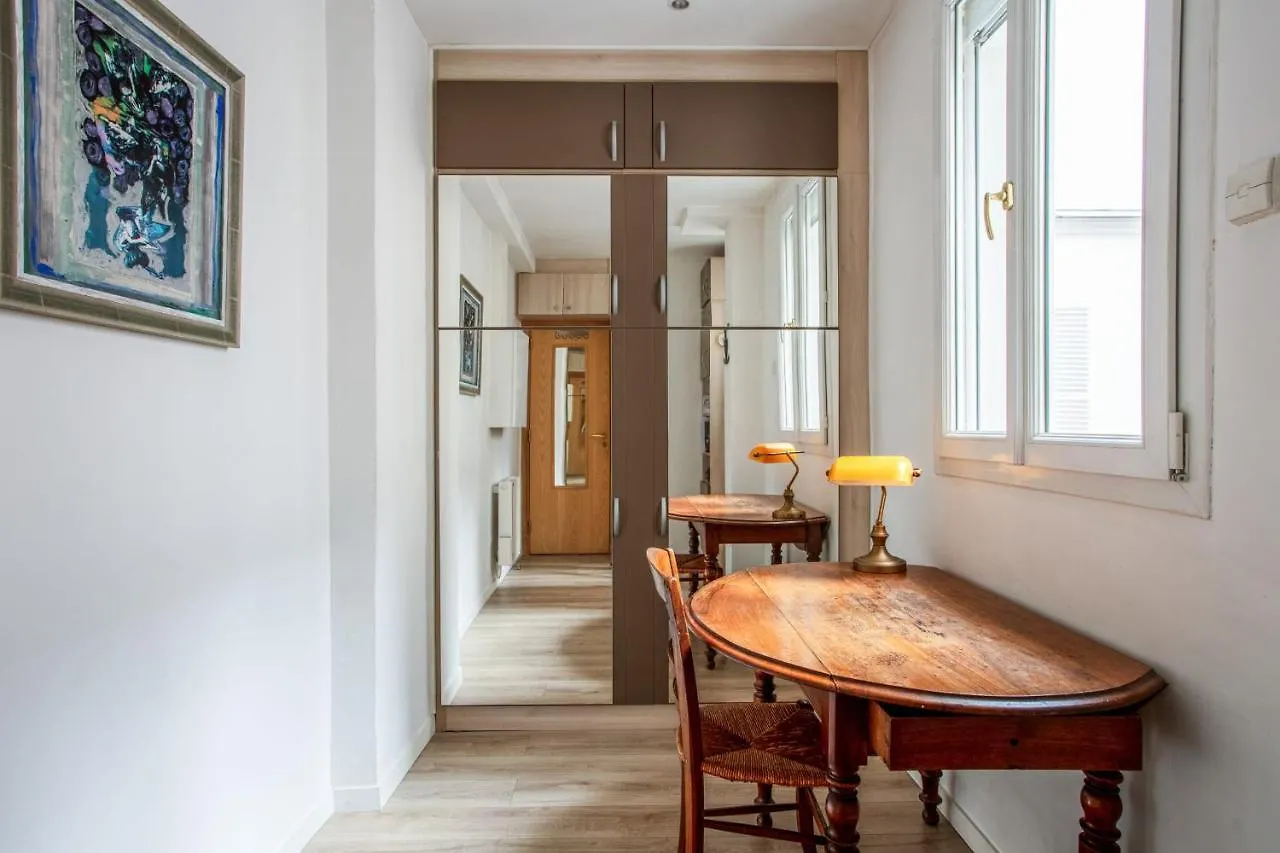 Appartement Folletto - Welkeys Paris 0*,